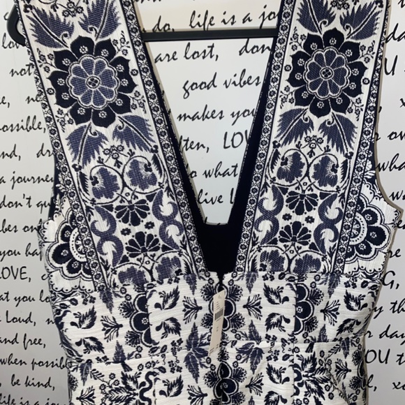 ANTHROPOLOGIE V-NECK DROP-WAIST MIDI DRESS - Picture 8 of 9